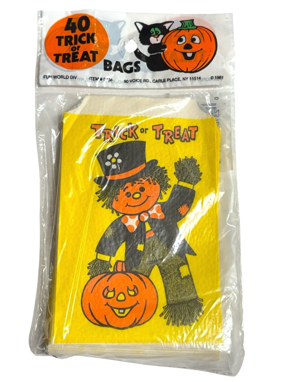 Vintage Halloween “Trick or Treat” Scarecrow Treat Bags
